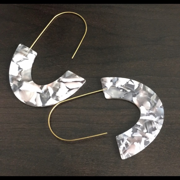 Boho Grey Resin Acrylic Drop Earrings Christmas Gift - Picture 3 of 3